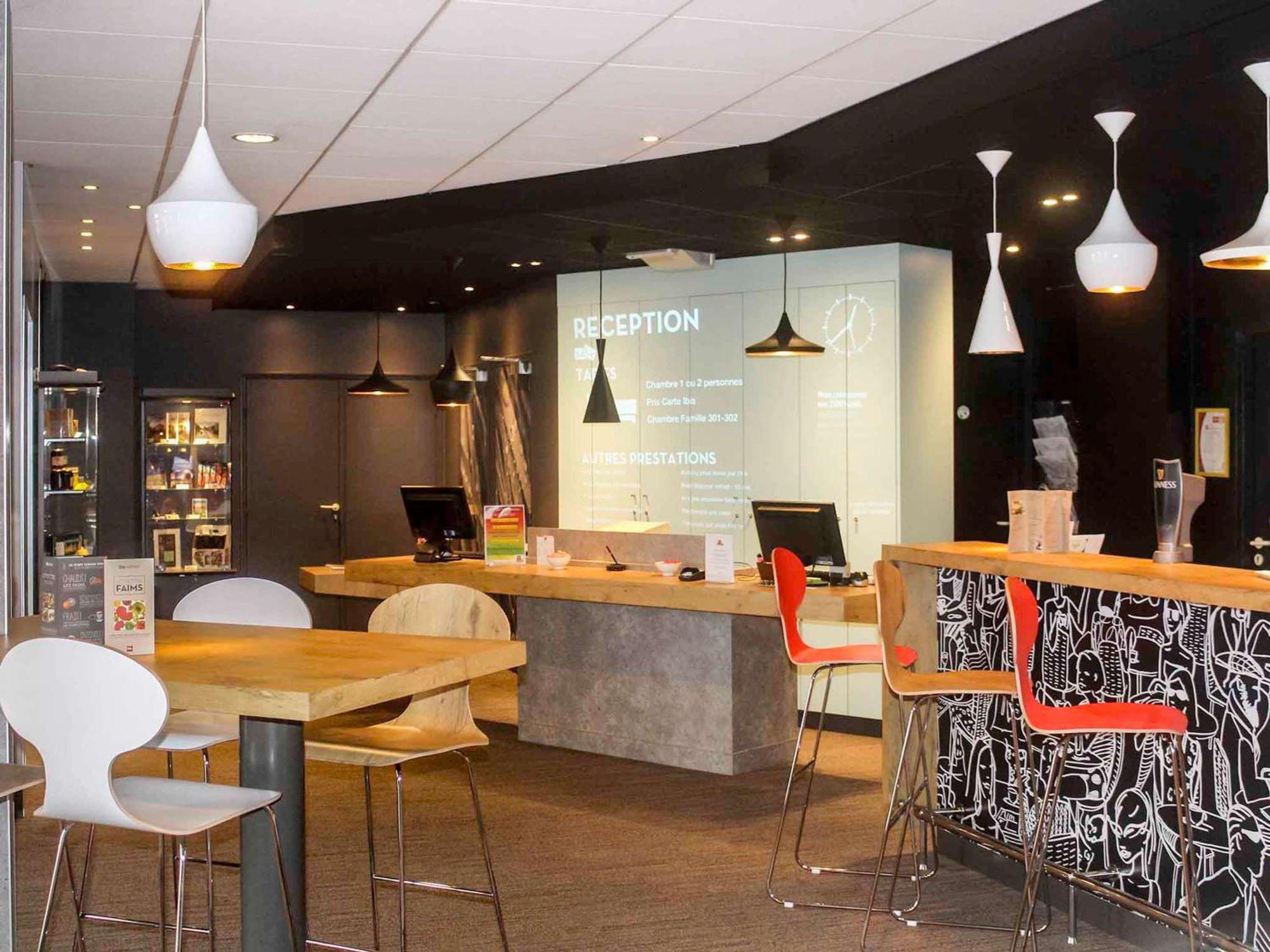 Ibis Montargis Hotell Eksteriør bilde