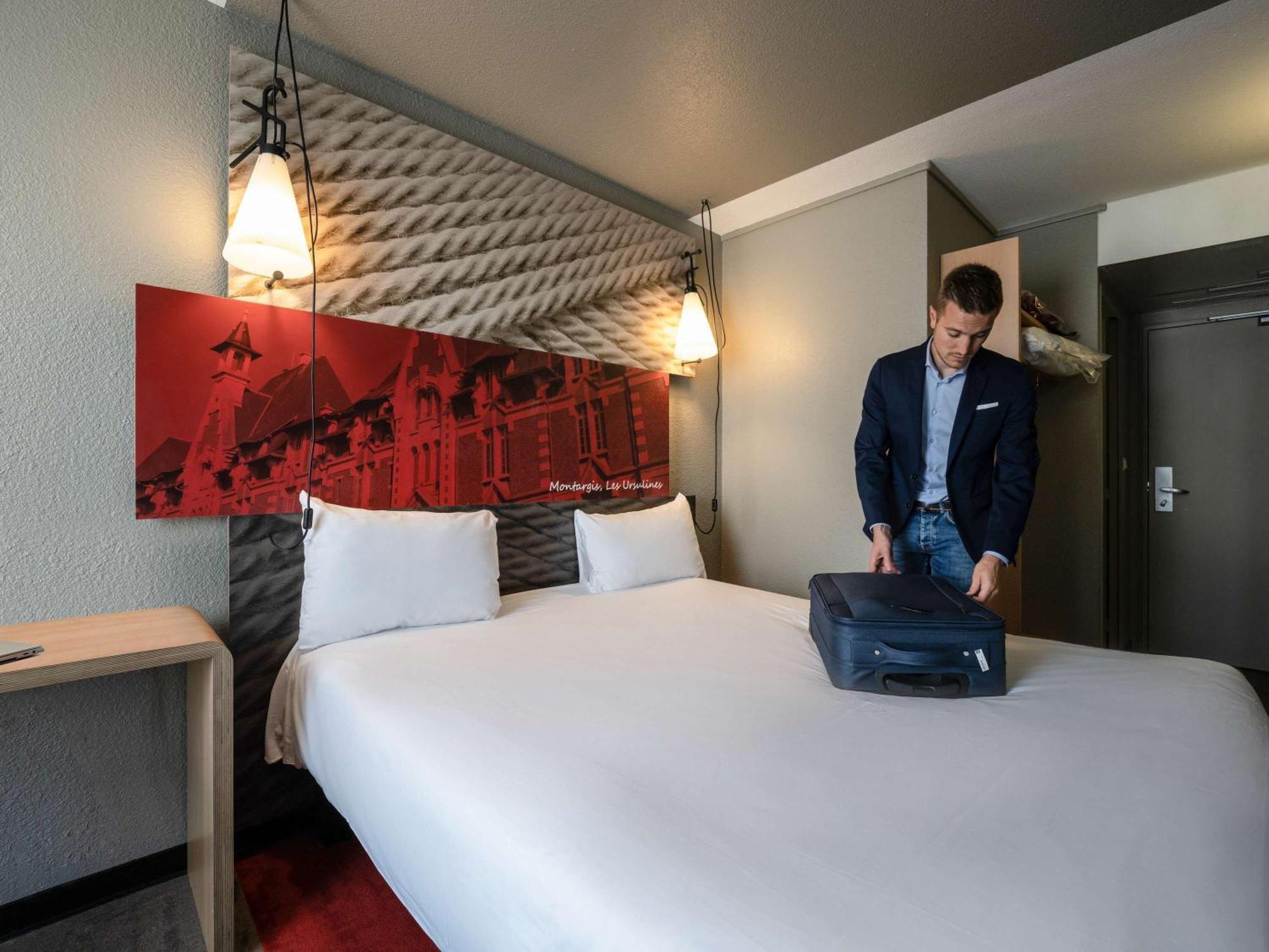 Ibis Montargis Hotell Eksteriør bilde